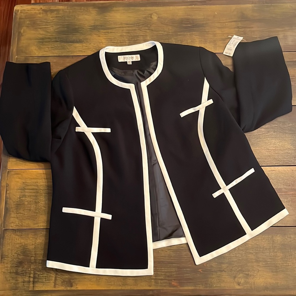 Women's Suit Separate Jacket!